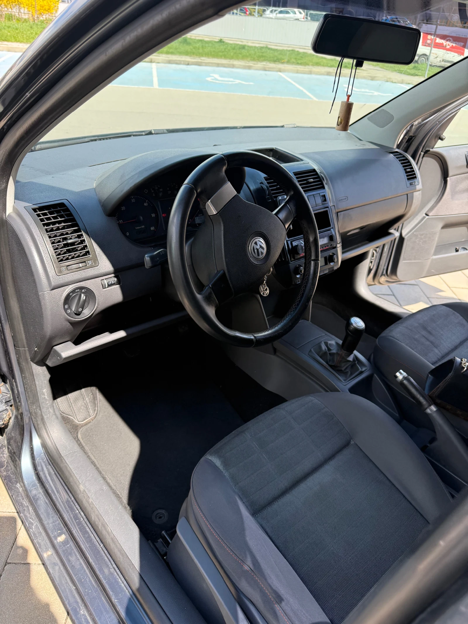 VW Polo, снимка 9 - Автомобили и джипове - 54194755