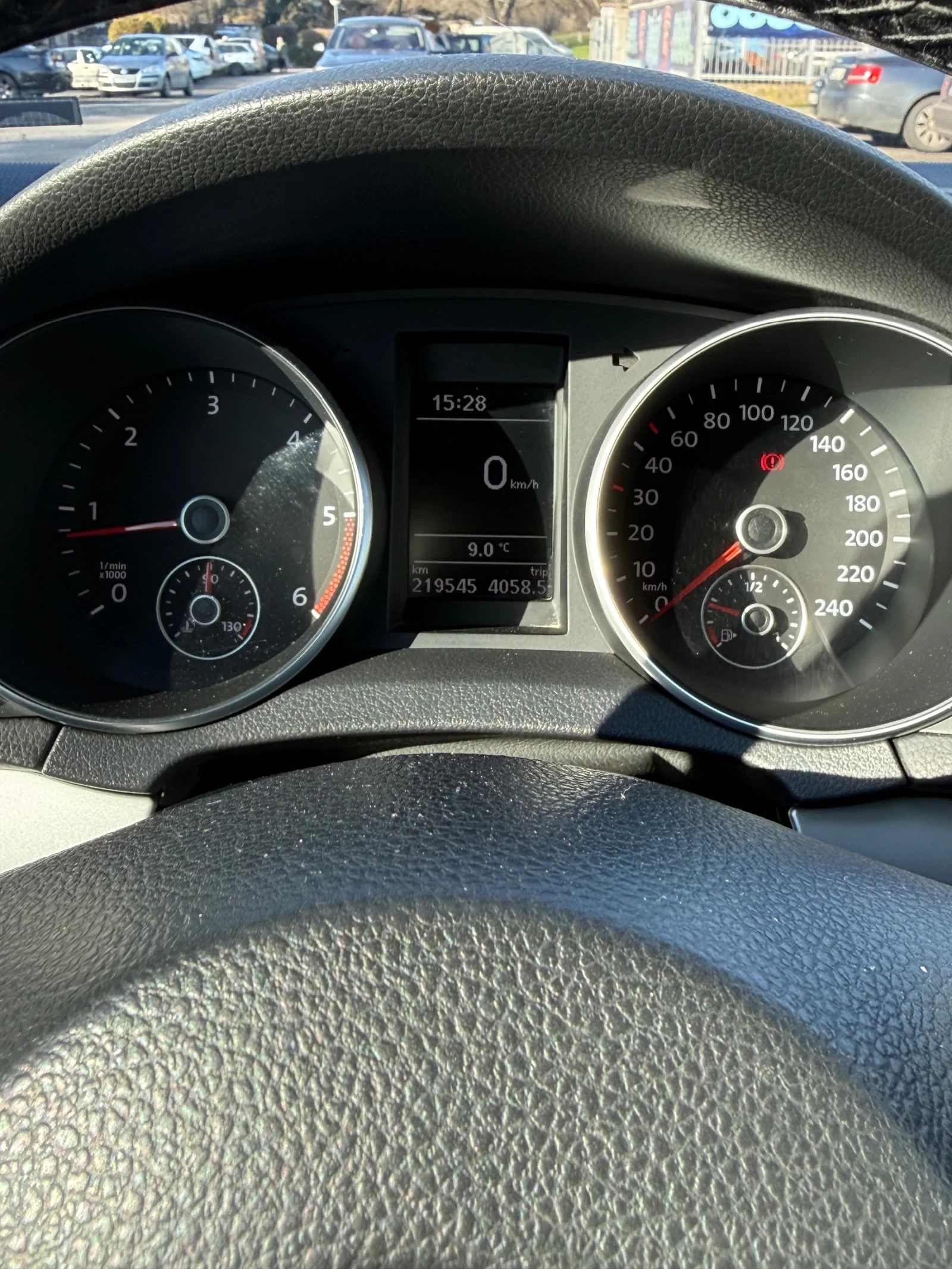 VW Golf VW Golf 2.0 140 4MOTION, снимка 15 - Автомобили и джипове - 54230682