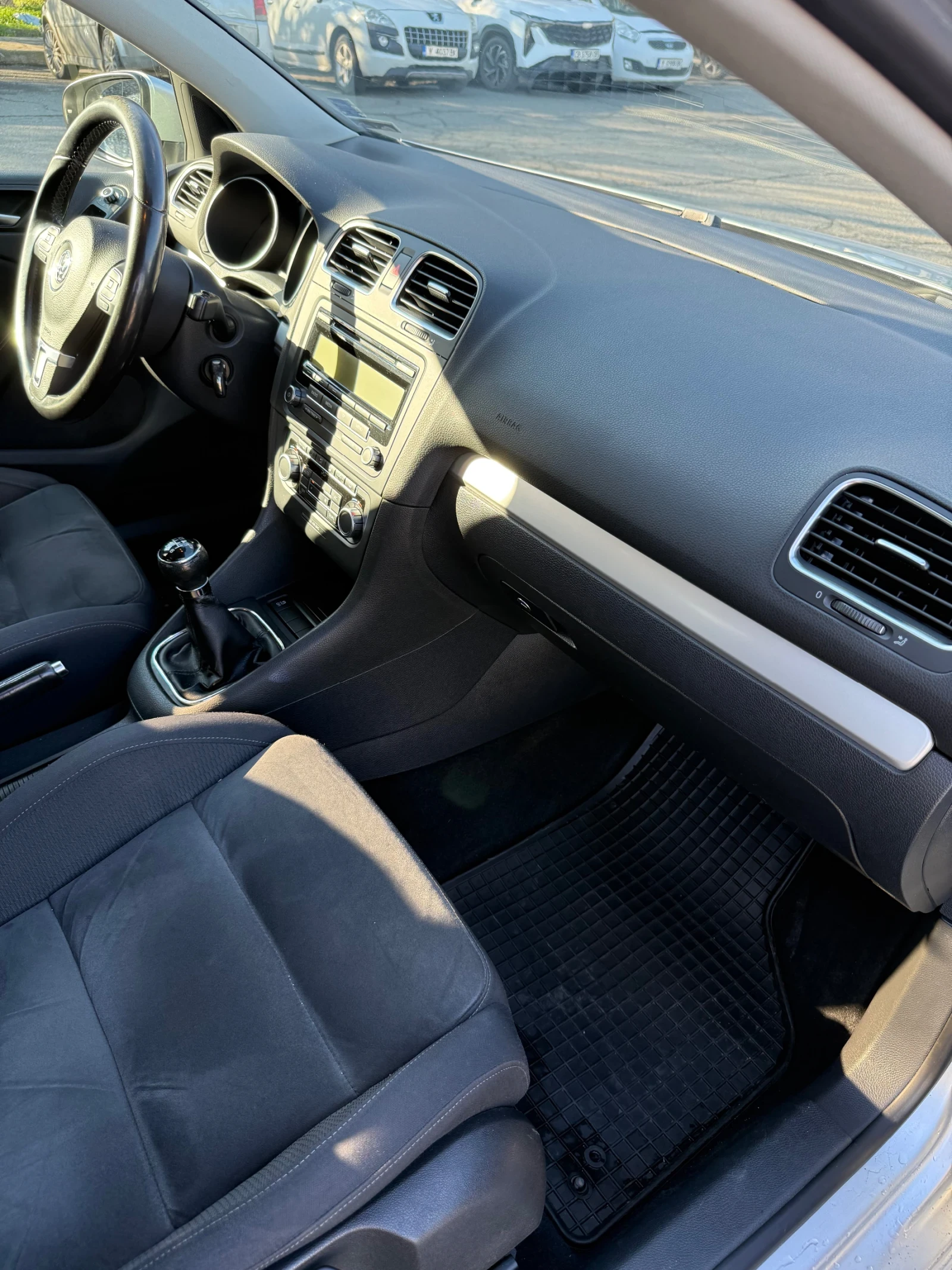 VW Golf VW Golf 2.0 140 4MOTION, снимка 14 - Автомобили и джипове - 54230682