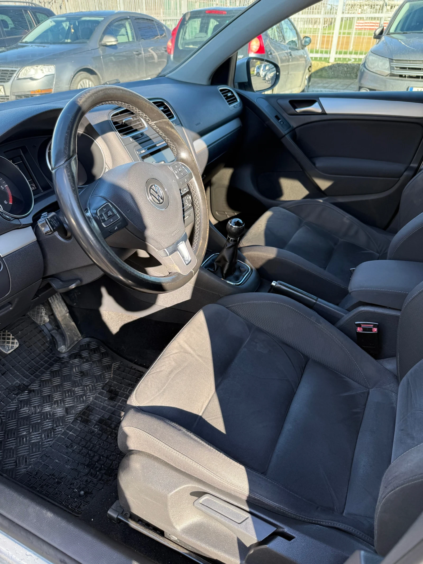 VW Golf VW Golf 2.0 140 4MOTION, снимка 13 - Автомобили и джипове - 54230682