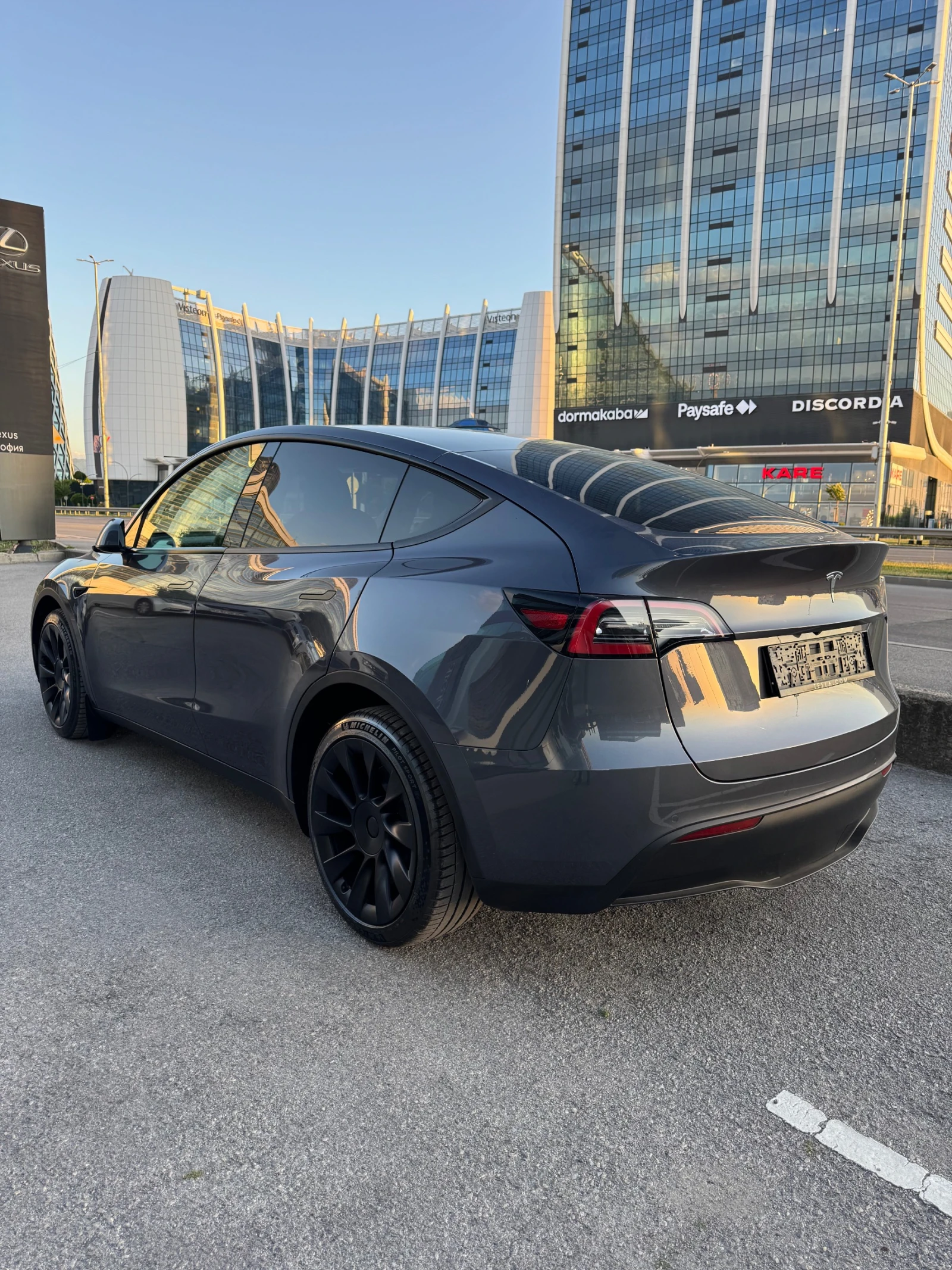 Tesla Model Y Пълна гаранция/LR/AWD/Enhanced, снимка 10 - Автомобили и джипове - 54510611