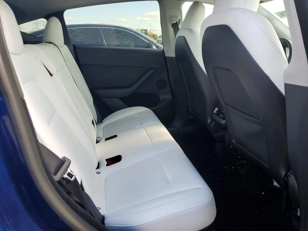 Tesla Model Y, снимка 9 - Автомобили и джипове - 54993896