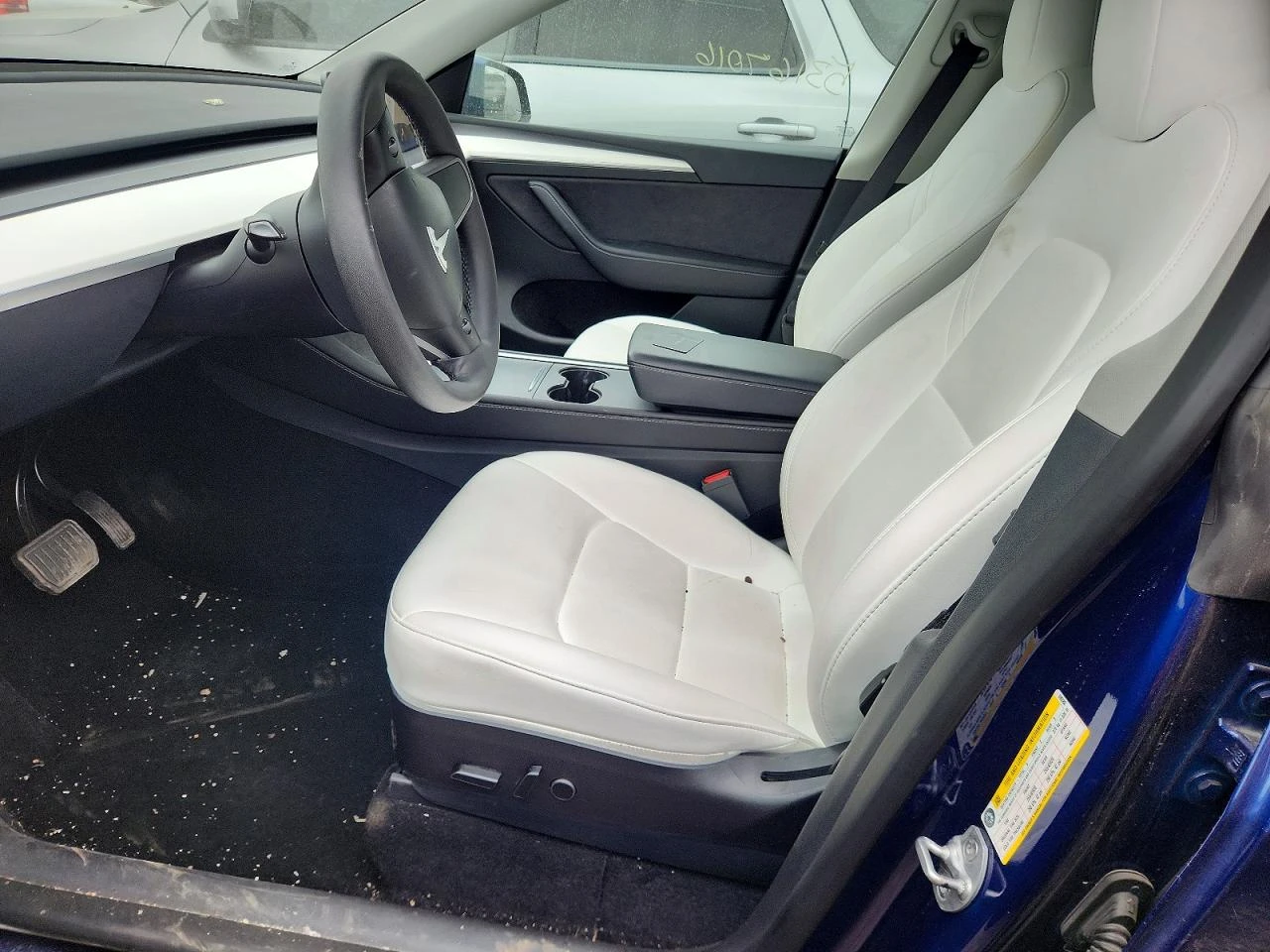 Tesla Model Y, снимка 7 - Автомобили и джипове - 54993896