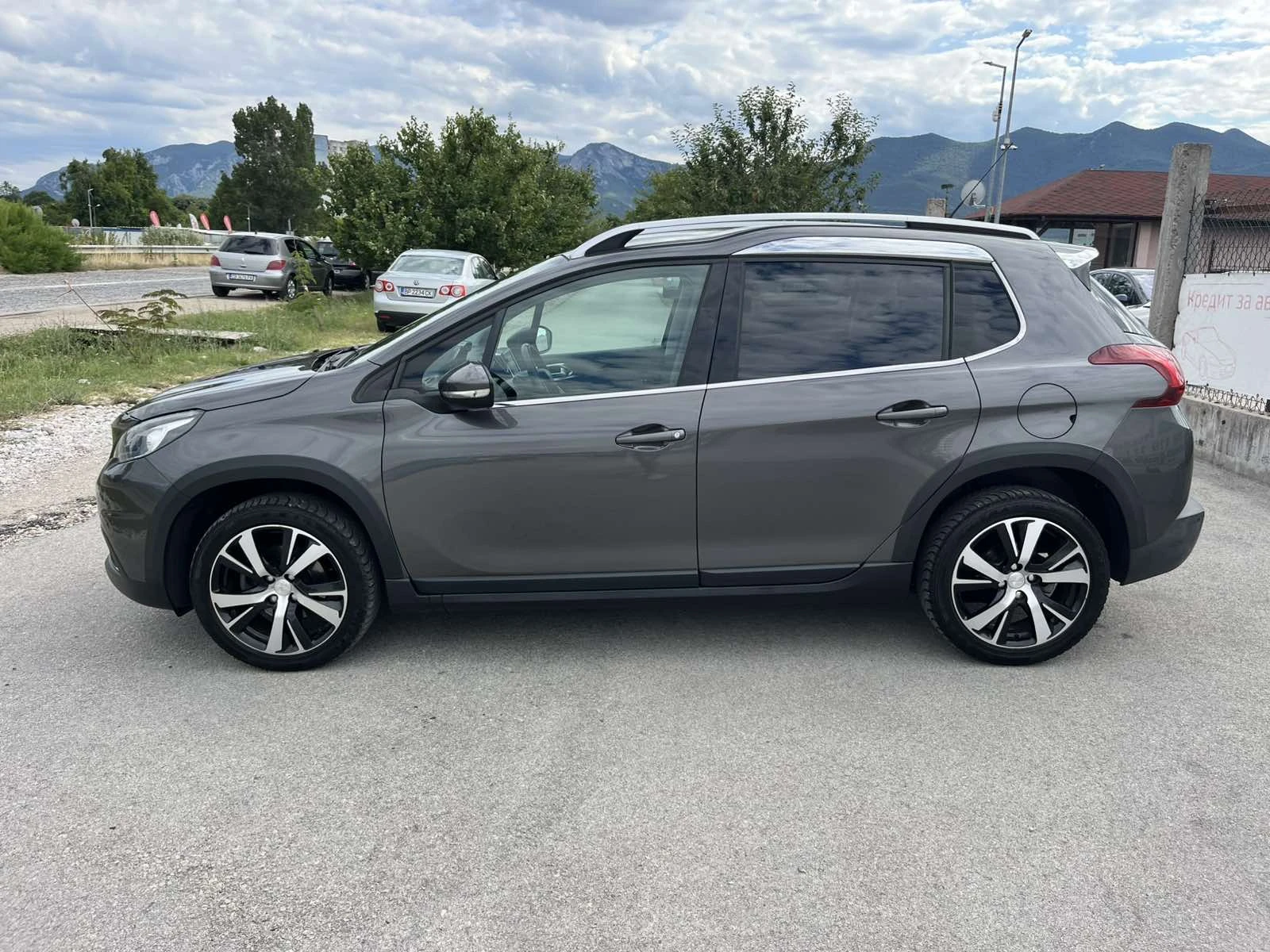 Peugeot 2008 1.5HDI 102кс EURO 6D 6 СКОРОСТИ NAVI ВНОС ИТАЛИЯ, снимка 6 - Автомобили и джипове - 55397399
