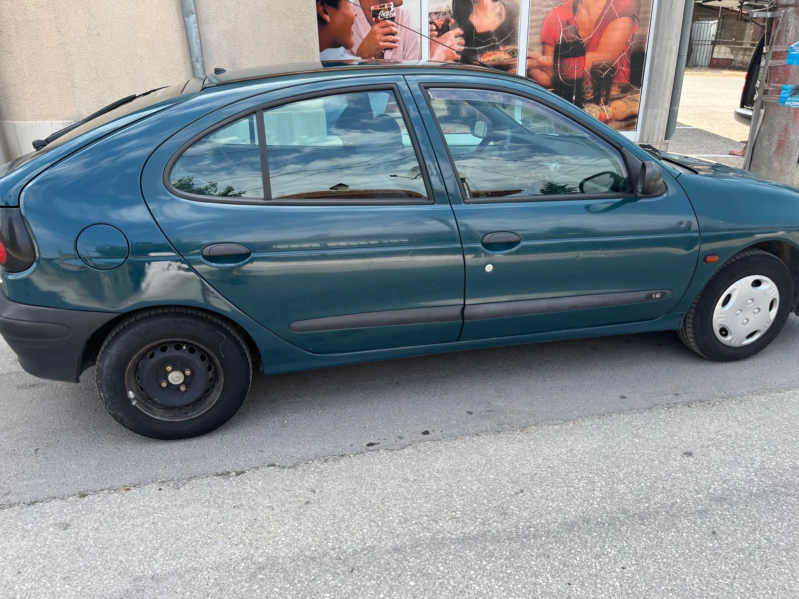 Renault Megane, снимка 4 - Автомобили и джипове - 55611153