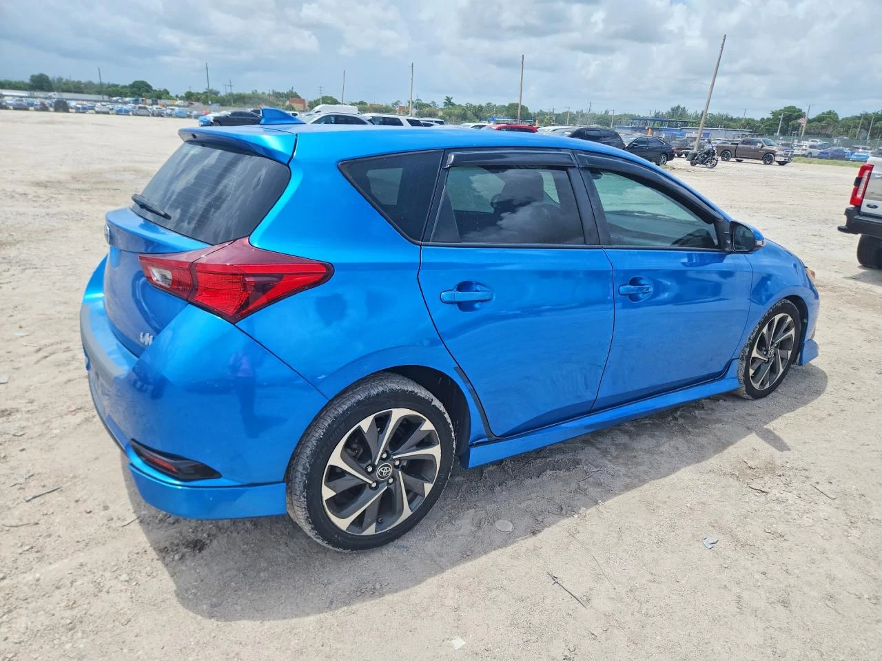 Toyota Corolla 1.8l Im Base, снимка 3 - Автомобили и джипове - 56145285