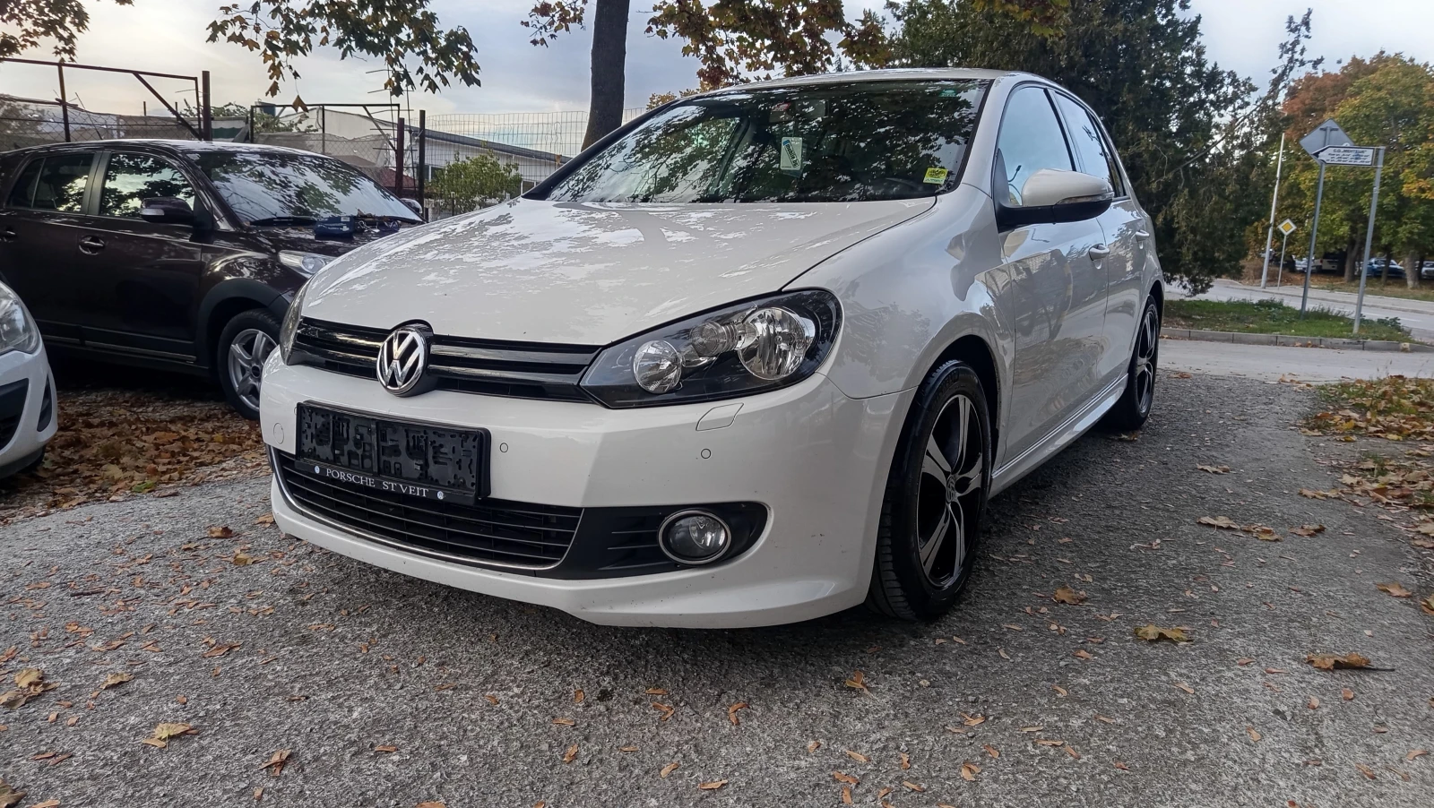 VW Golf 1.6 TDI RLINE , снимка 6 - Автомобили и джипове - 56646459