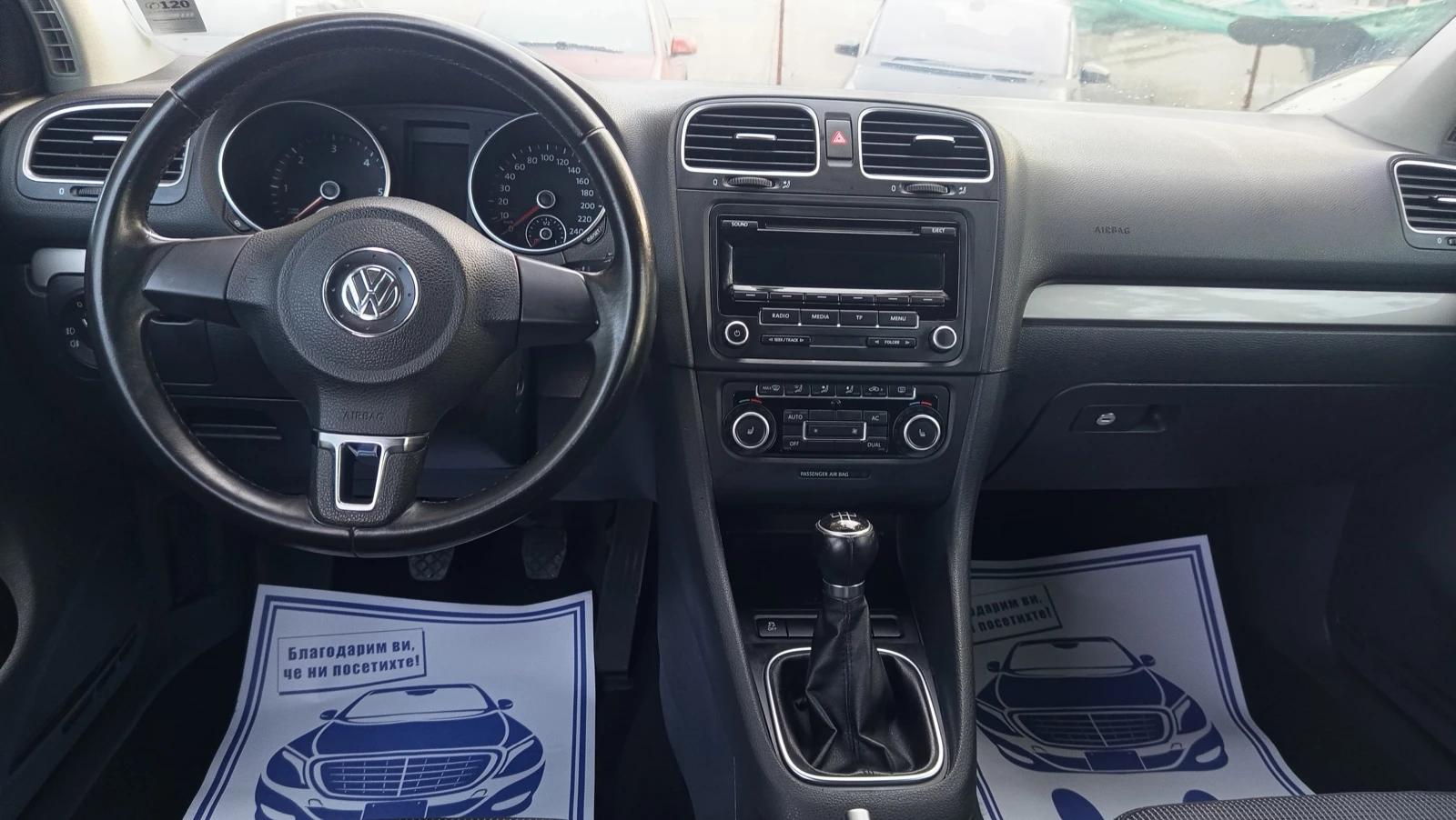 VW Golf 1.6 TDI RLINE , снимка 17 - Автомобили и джипове - 56646459
