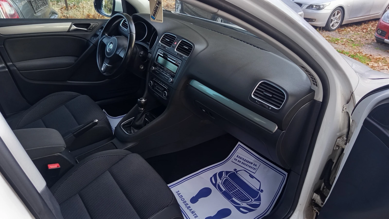 VW Golf 1.6 TDI RLINE , снимка 14 - Автомобили и джипове - 56646459