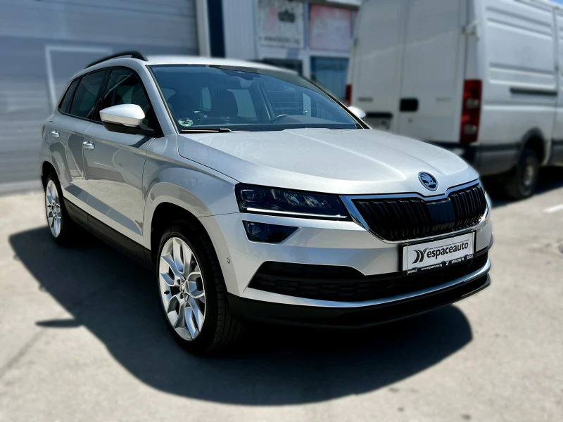 Skoda Karoq 2.0 TDI / 190 к.с. / 4x4 / DSG / Печка, снимка 3 - Автомобили и джипове - 50794873