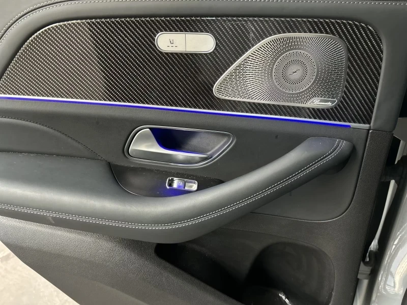 Mercedes-Benz GLE 63 S AMG AMG S, снимка 13 - Автомобили и джипове - 52430492