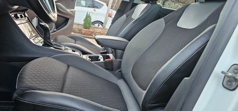 Opel Grandland X 2.0 CDTI AUTOMAT 177hp INOVATION , снимка 16 - Автомобили и джипове - 52527835