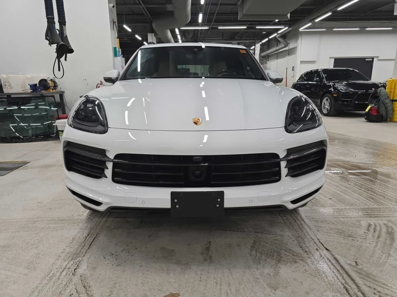 Porsche Cayenne * AWD * CARFAX * ЦЕНА ДО БГ, снимка 2 - Автомобили и джипове - 52827219