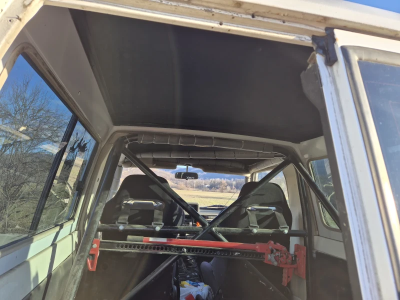 Toyota Land cruiser, снимка 9 - Автомобили и джипове - 52848989