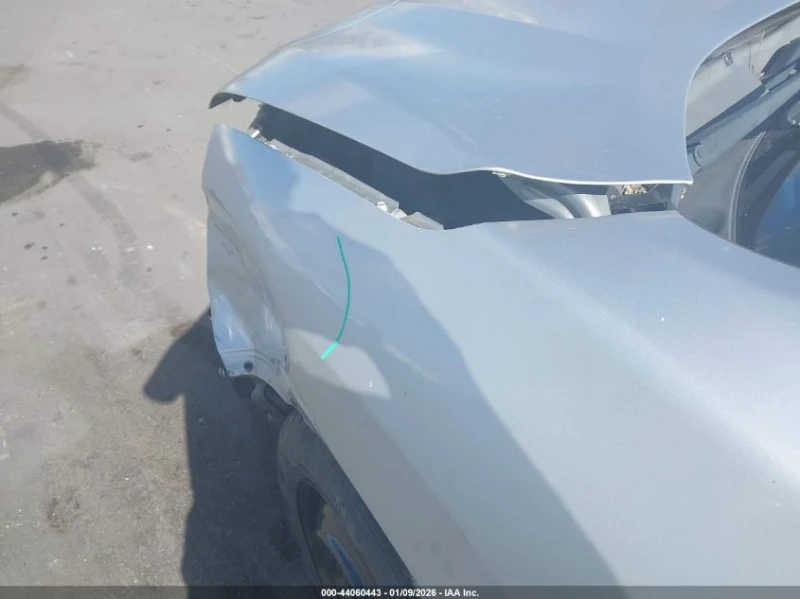 Nissan Rogue 2.5L I-4 DOHC, VVT, 170HP Front Wheel Drive, снимка 6 - Автомобили и джипове - 53213338