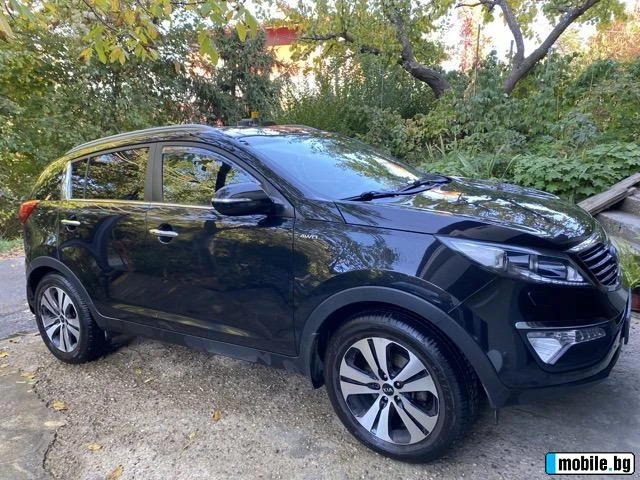 Kia Sportage, снимка 1 - Автомобили и джипове - 47586731