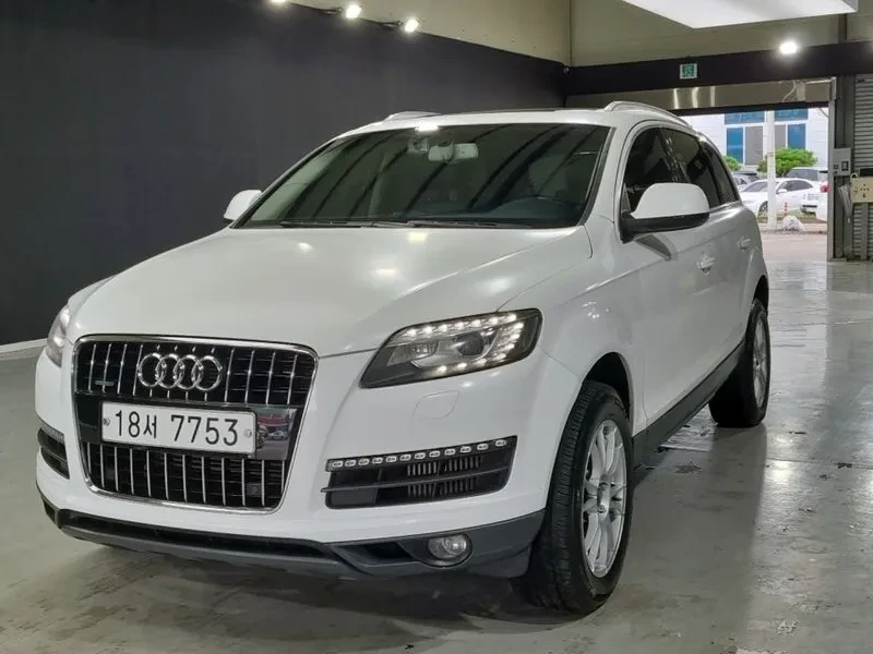 Audi Q7 3.0 TDI Quattro, снимка 4 - Автомобили и джипове - 55132431