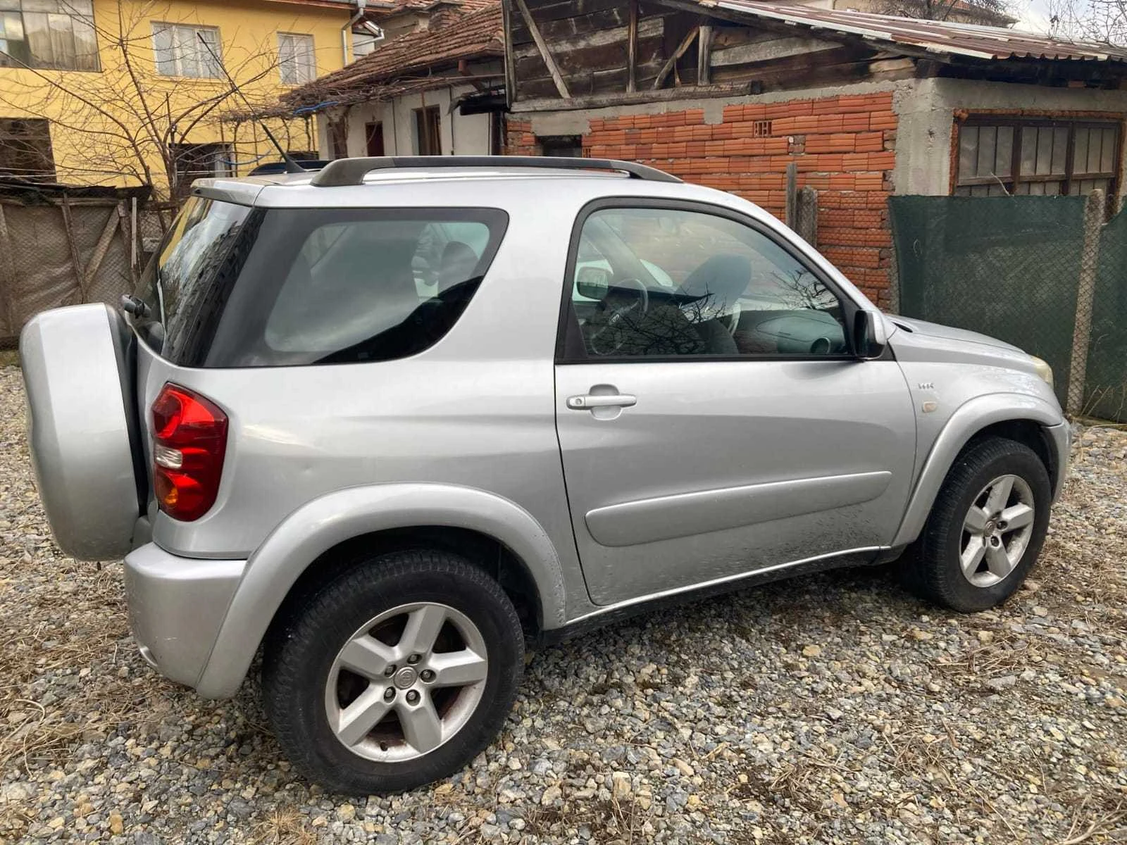 Toyota Rav4 2, 0 - изображение 4