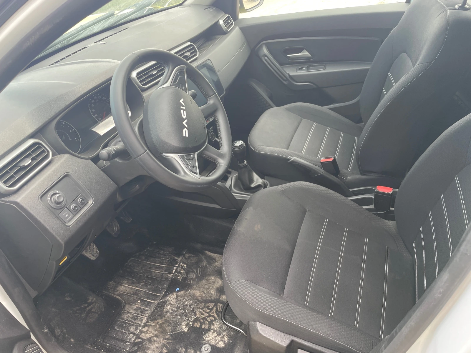 Dacia Duster 1.0 TCe/LPG - изображение 5