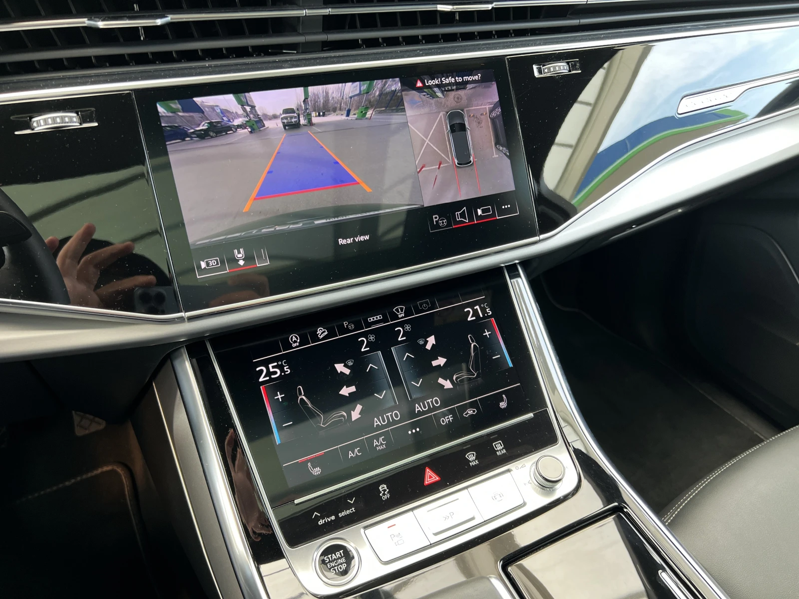 Audi Q7 50 TDI/FACELIFT/S-LINE/PANO/MATRIX/360/HUD/7МЕСТЕН, снимка 12 - Автомобили и джипове - 53370108