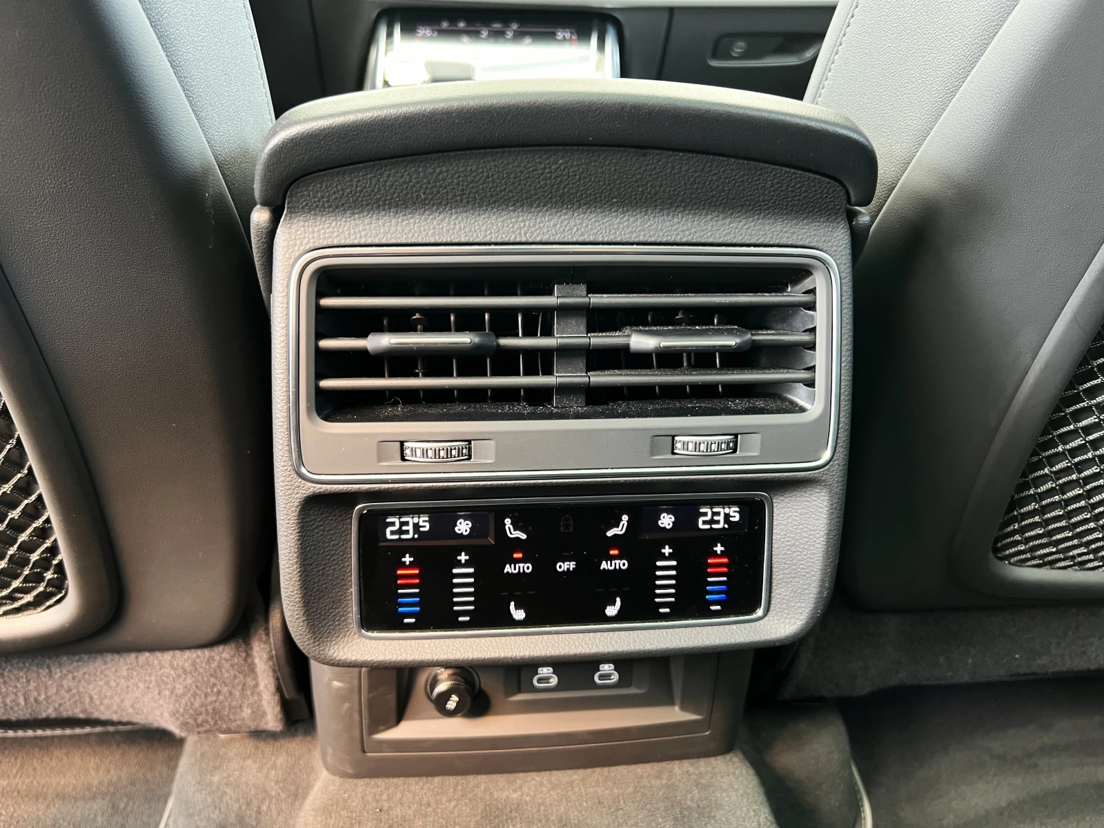 Audi Q7 50 TDI/FACELIFT/S-LINE/PANO/MATRIX/360/HUD/7МЕСТЕН, снимка 15 - Автомобили и джипове - 53370108