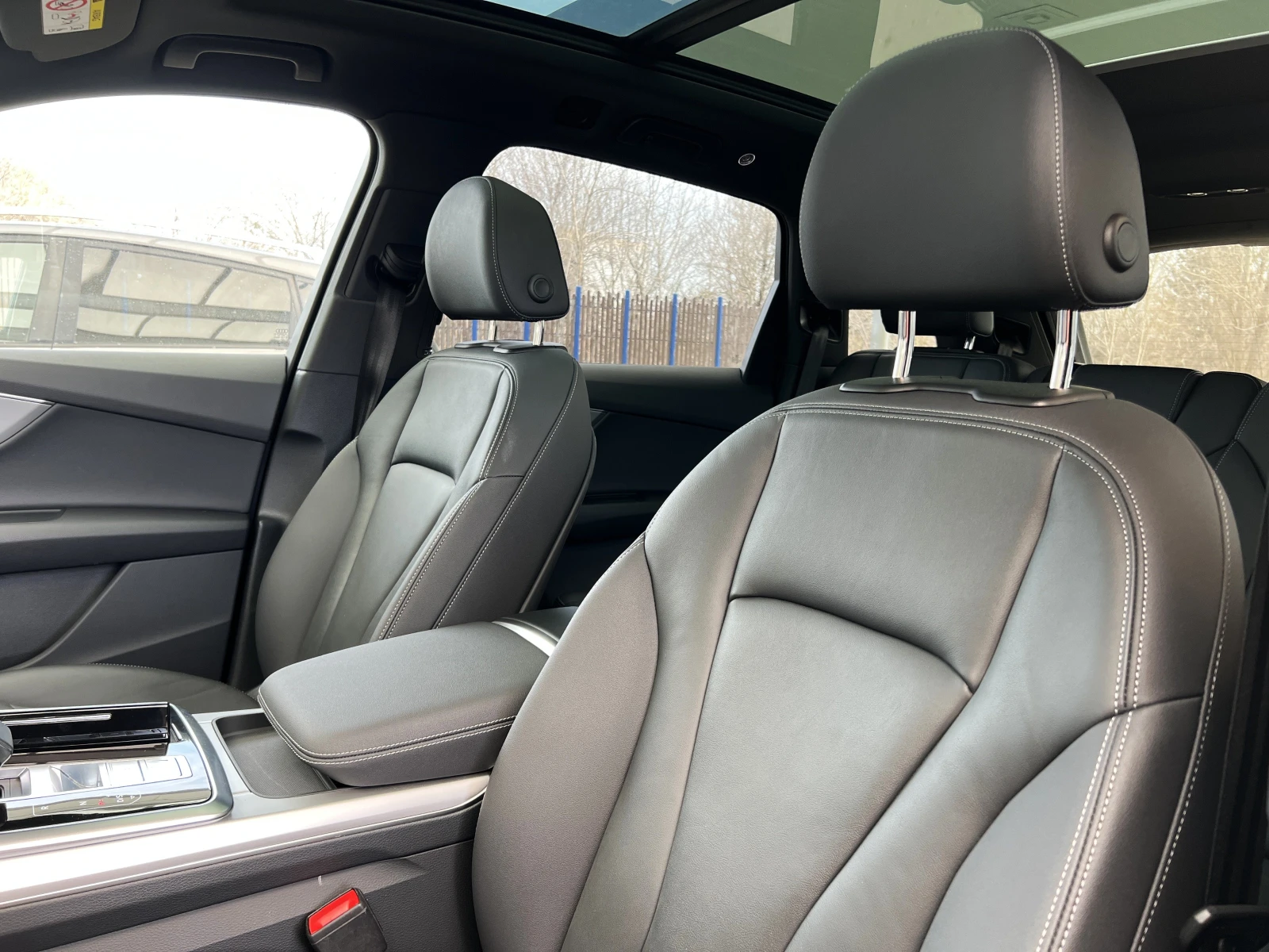 Audi Q7 50 TDI/FACELIFT/S-LINE/PANO/MATRIX/360/HUD/7МЕСТЕН, снимка 9 - Автомобили и джипове - 53370108