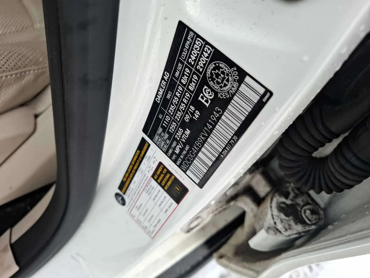 Mercedes-Benz GLC 300 * CARFAX * КАМЕРА * ПОДГРЕВ * ПАМЕТ , снимка 10 - Автомобили и джипове - 54094329