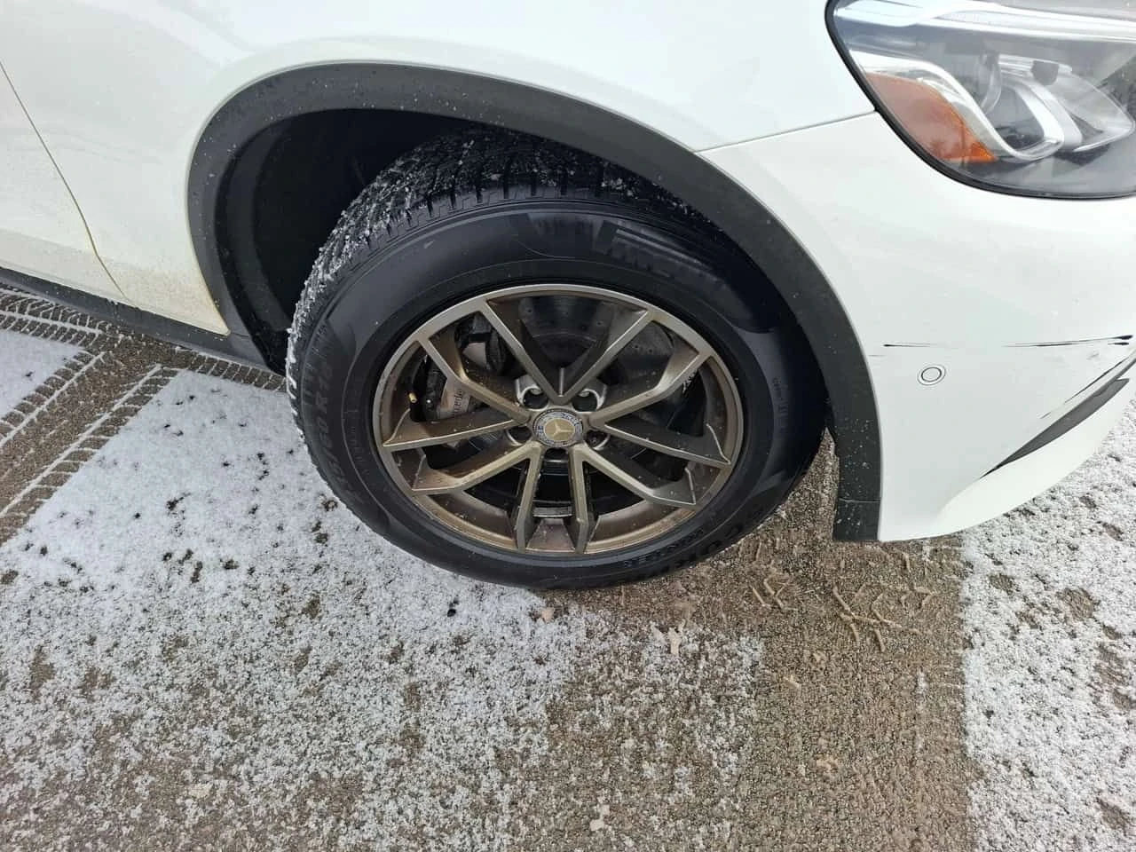 Mercedes-Benz GLC 300 * CARFAX * КАМЕРА * ПОДГРЕВ * ПАМЕТ , снимка 7 - Автомобили и джипове - 54094329