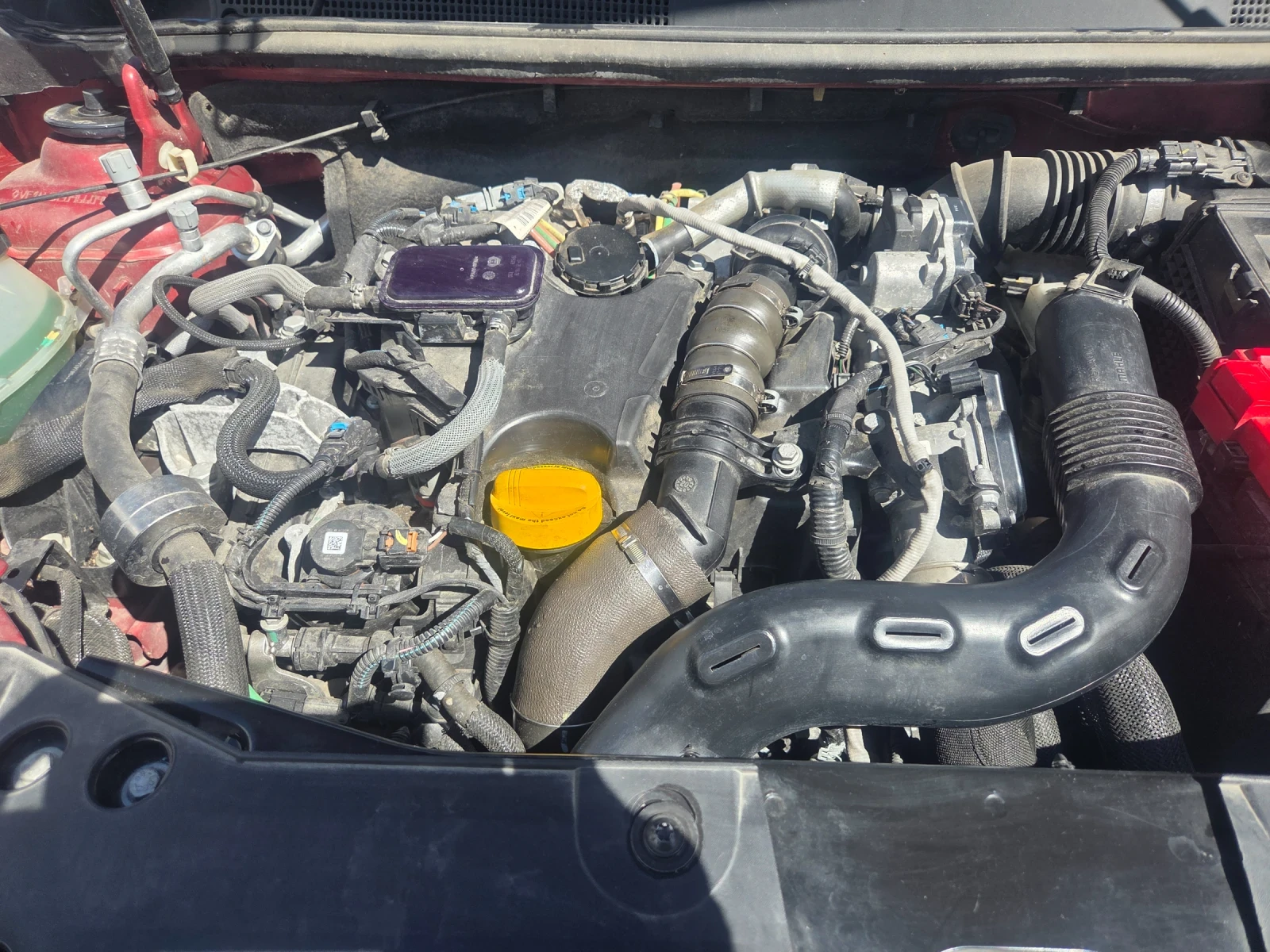 Dacia Duster 1.5dci, снимка 11 - Автомобили и джипове - 54139798