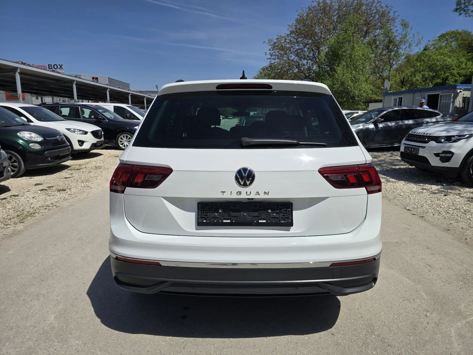 VW Tiguan 2.0TDI 150к.с LIFE DSG Камера Дистроник , снимка 6 - Автомобили и джипове - 54333373
