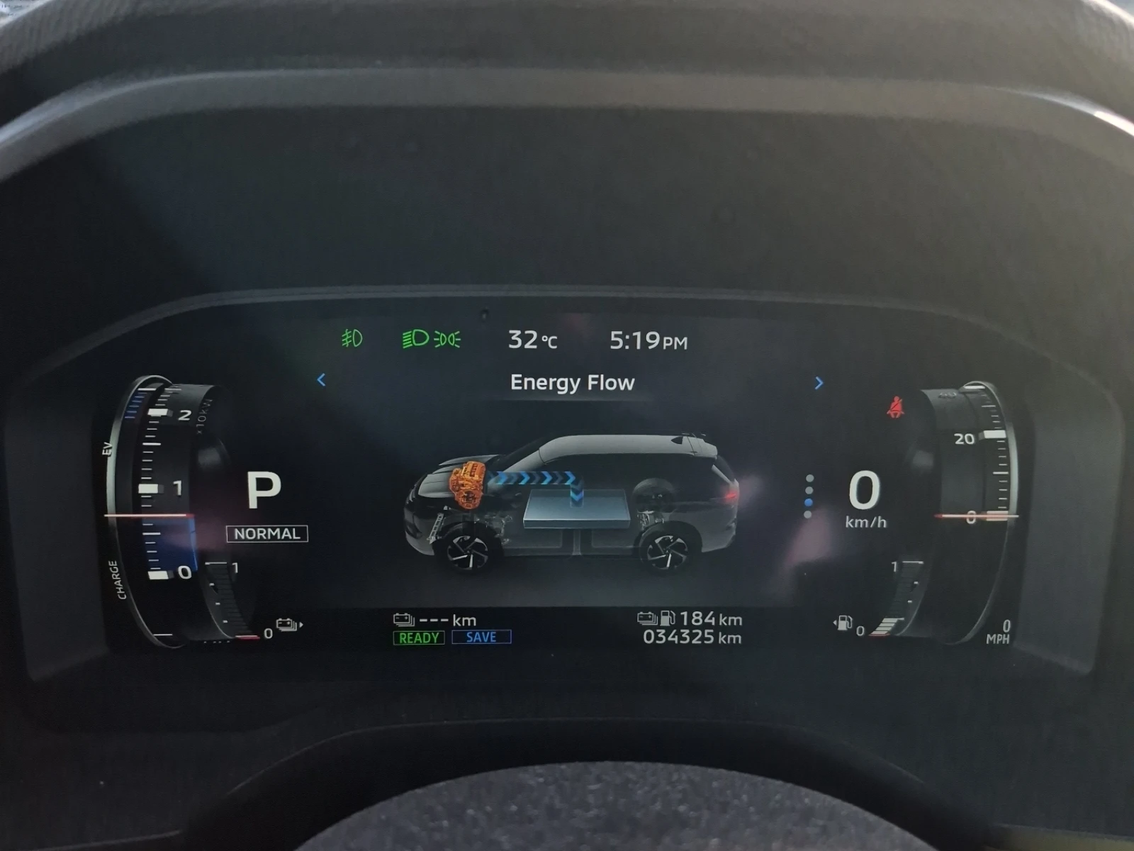 Mitsubishi Outlander GT/PHEV/AWD/PANO/7 МЕСТА, снимка 15 - Автомобили и джипове - 54792985