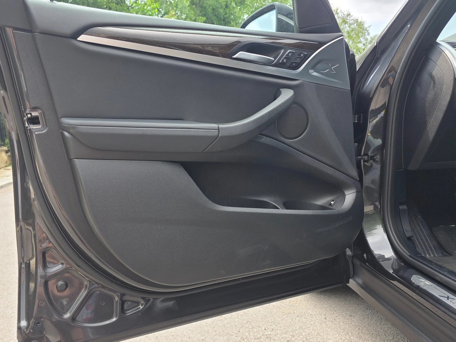BMW X3 30e X Drive, снимка 5 - Автомобили и джипове - 55148180