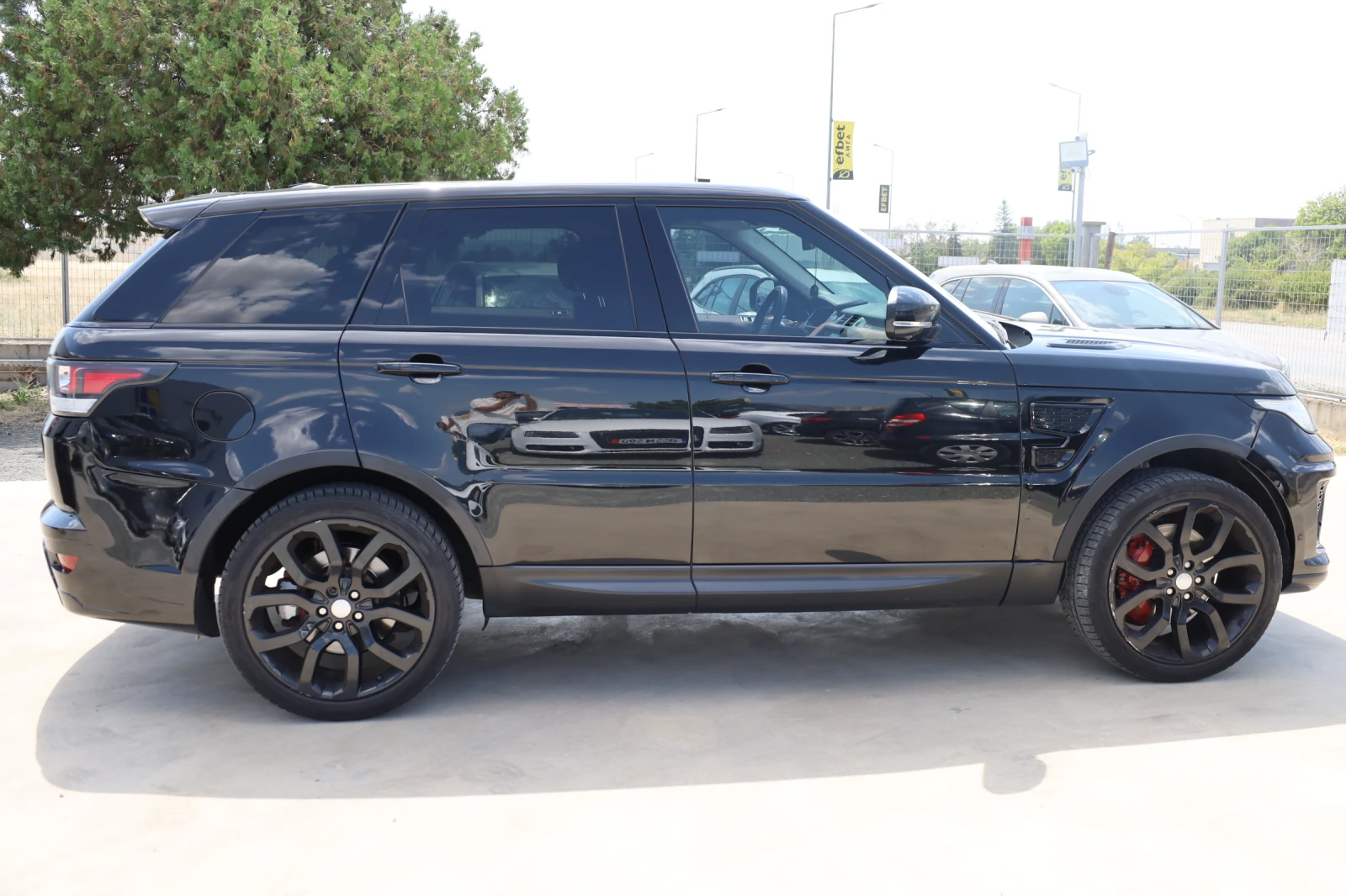 Land Rover Range rover SVR, снимка 4 - Автомобили и джипове - 55583147