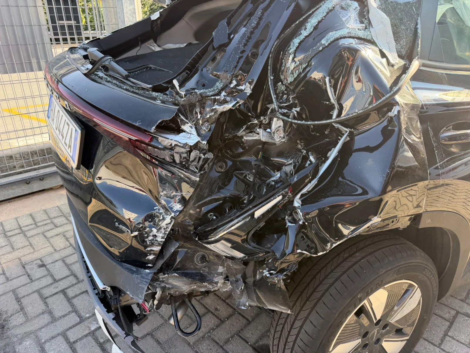 Omoda 5 SHS-H PREMIUM !ИНЦИДЕНТ!!!ОЧАКВАН ВНОС!!!, снимка 12 - Автомобили и джипове - 56231259