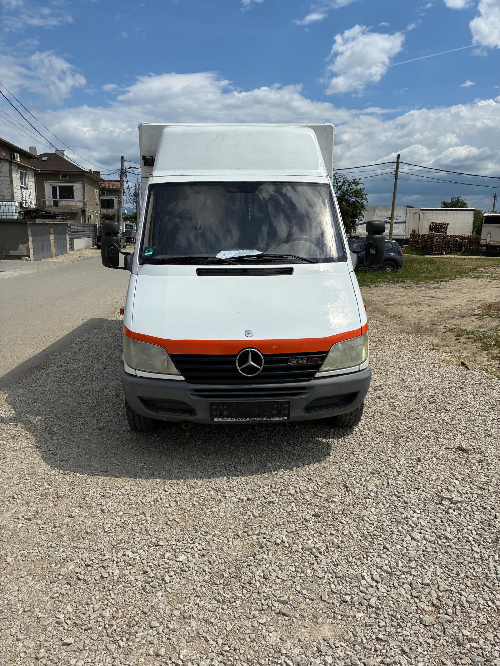Mercedes-Benz 308