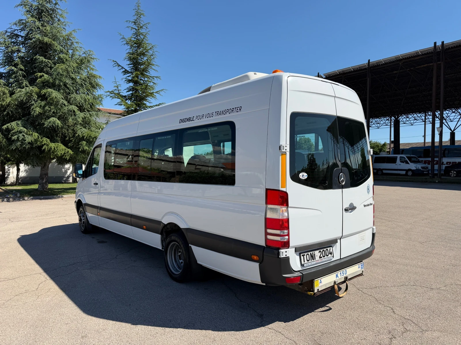 Mercedes-Benz Sprinter 516 transfer двойна klima Автоматична врата, снимка 4 - Бусове и автобуси - 54742500