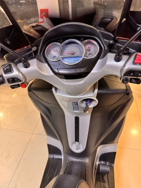 Piaggio Mp3 MP3 YOURBAN 300i  B- Категория, снимка 9