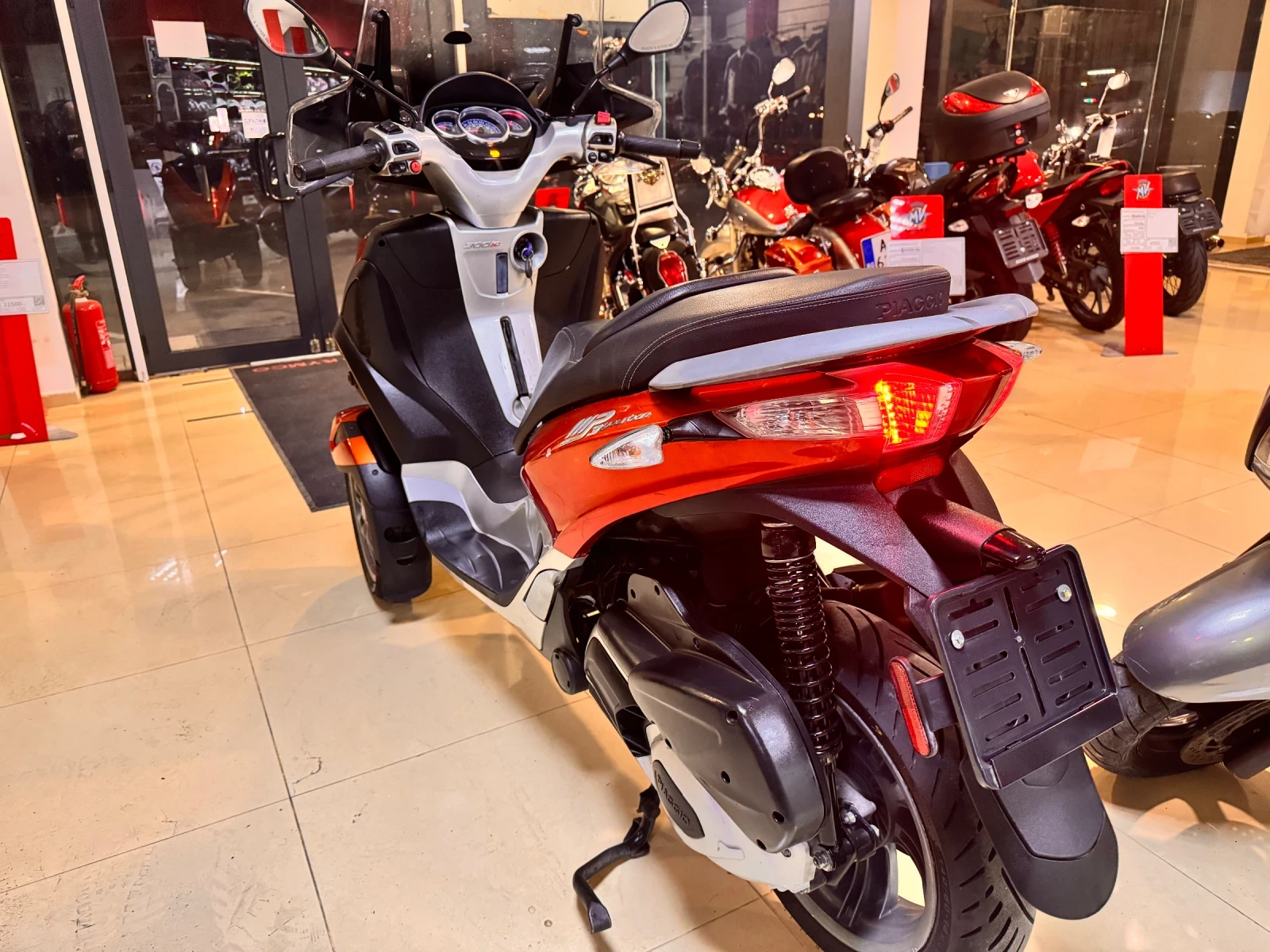 Piaggio Mp3 MP3 YOURBAN 300i   | Mobile.bg   11