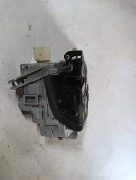����� �� �������� �� ����� (����� ����) 3C4839015A VW Passat