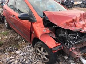 Mazda 2 1.5i, снимка 9