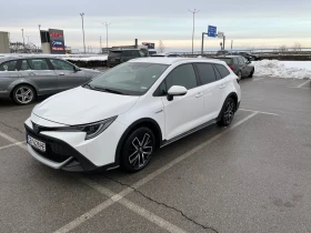 Toyota Corolla TREK Hybrid