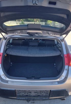 Toyota Auris 2.0 D4D 125к.с. Уникат Швейцария , снимка 12