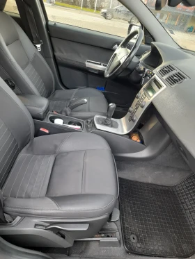 Volvo V50, снимка 10