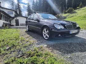 Mercedes-Benz 220 Комби, снимка 1