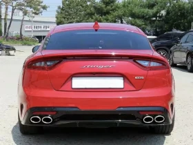 Kia Stinger 2.0 Turbo 4WD Platinum, снимка 3