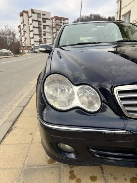 Mercedes-Benz 220 Комби - 3100 € / 6063.07 лв. - 54050406 11