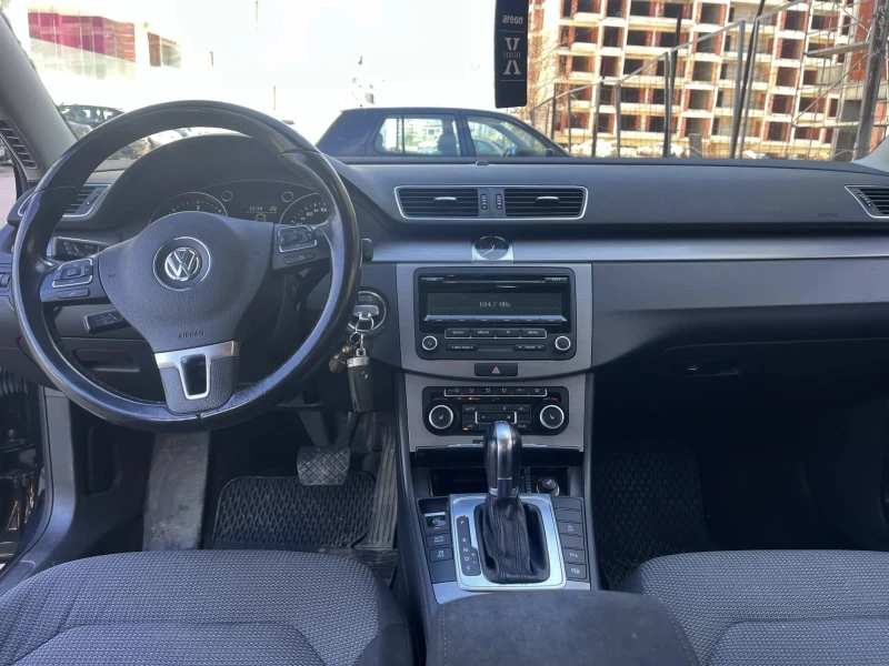 VW Passat 2.0 TDI DSG LED, снимка 8 - Автомобили и джипове - 49390158