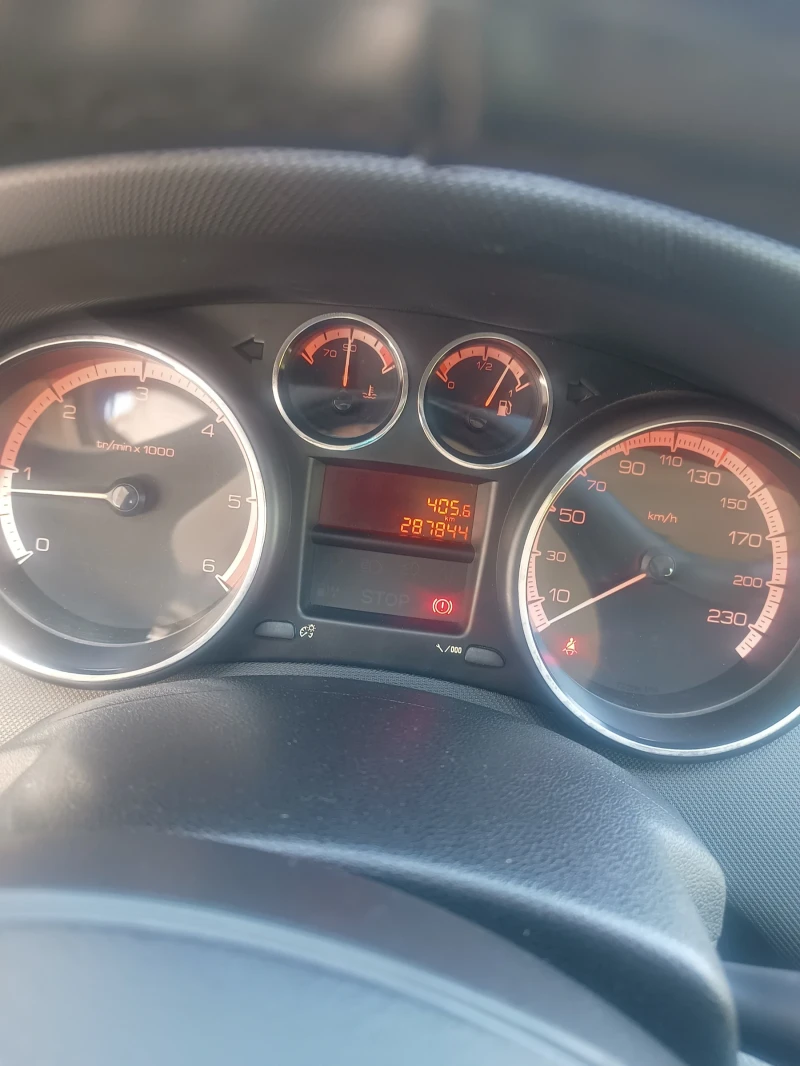 Peugeot 308 1.6hdi, снимка 2 - Автомобили и джипове - 52399849