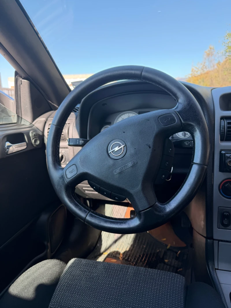 Opel Astra, снимка 8 - Автомобили и джипове - 52263121