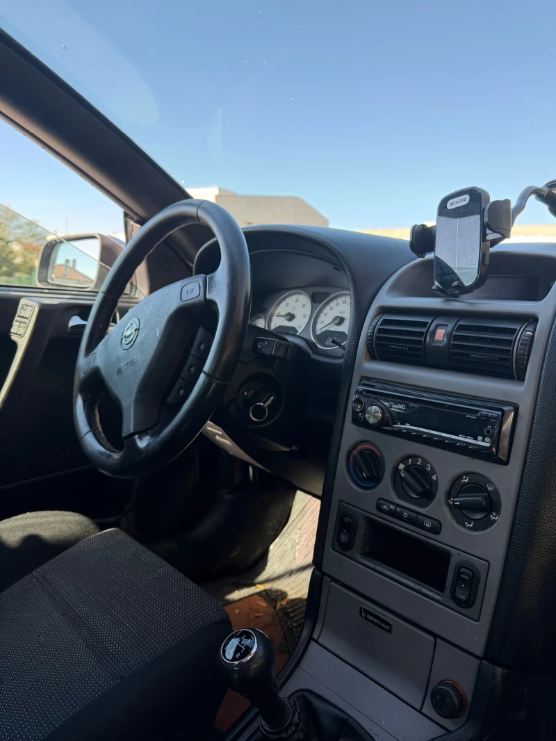 Opel Astra, снимка 7 - Автомобили и джипове - 52263121